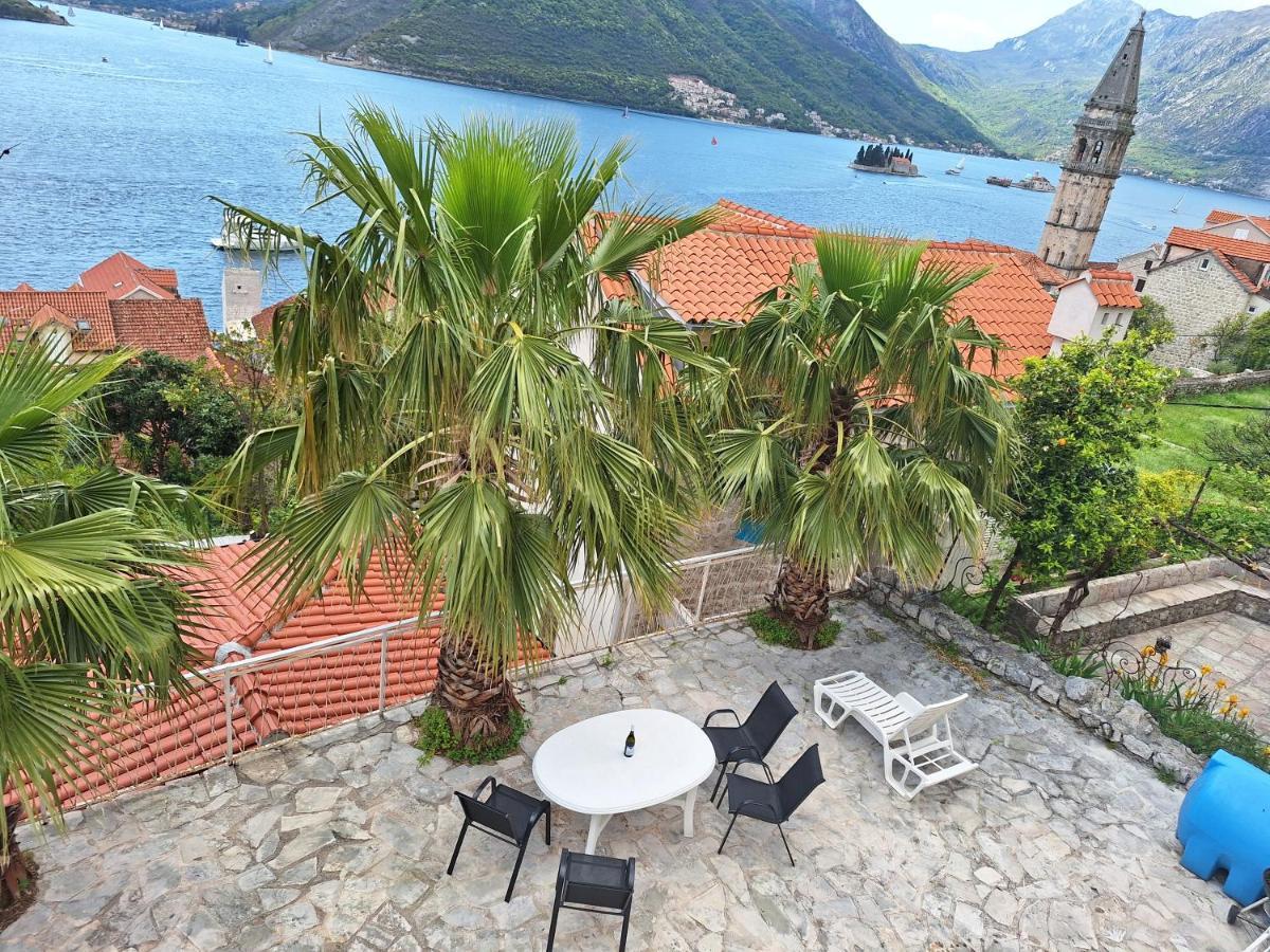 Forteca Home Perast Buitenkant foto