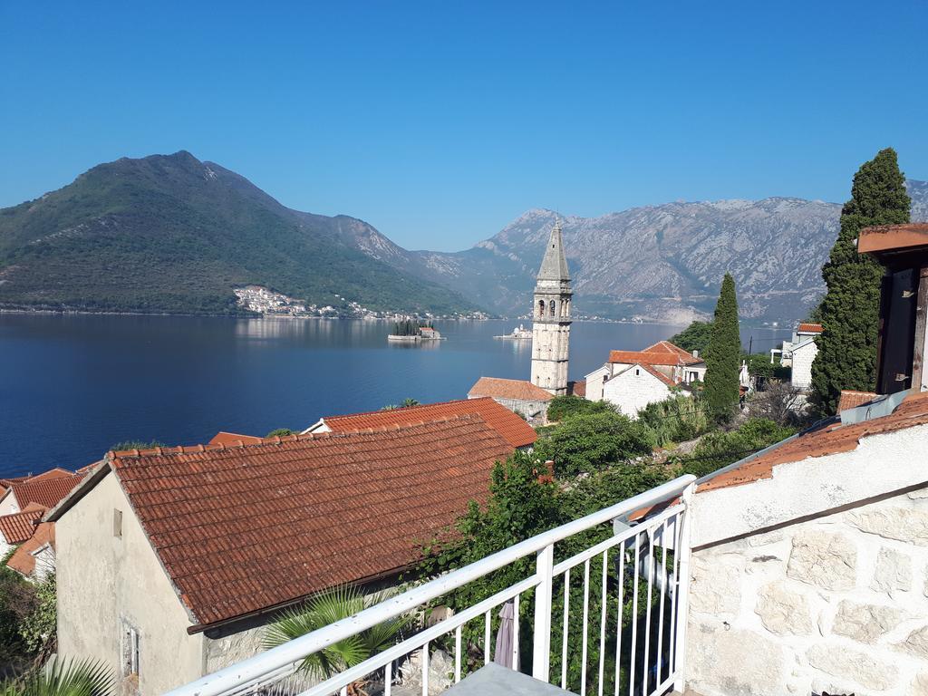 Forteca Home Perast Buitenkant foto